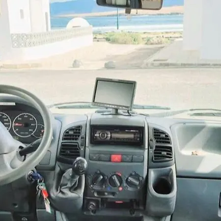Valquiria Autocaravana אתר קמפינג פאמארה